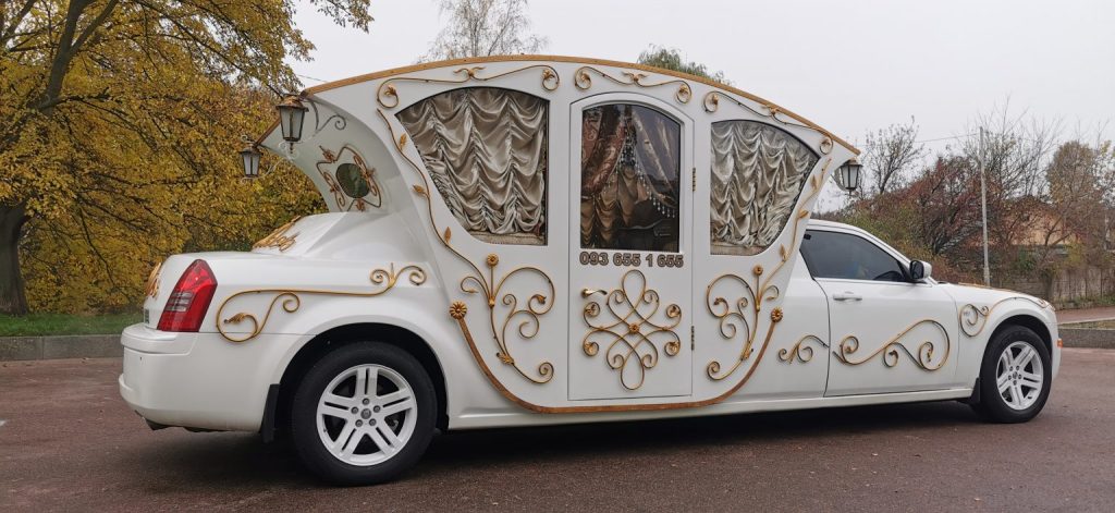 Лімузин-карета CHRYSLER 300C