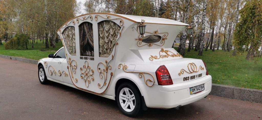Лімузин-карета CHRYSLER 300C